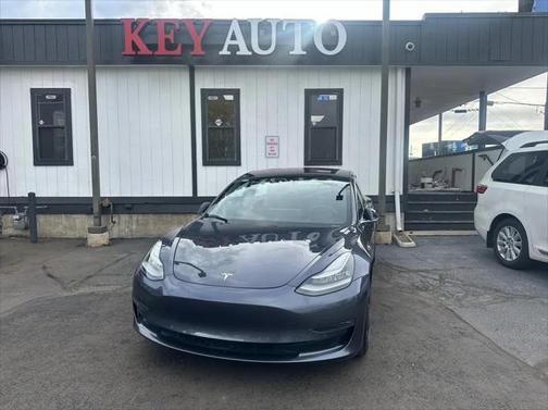 2018 Tesla Model 3 Performance