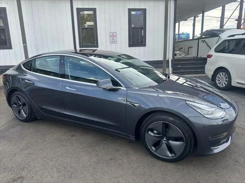 2018 Tesla Model 3 Performance