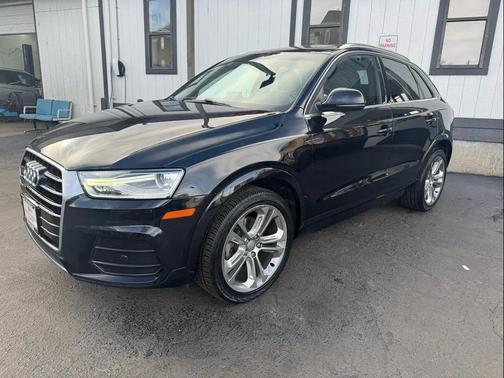 2016 Audi Q3 2.0T Premium Plus