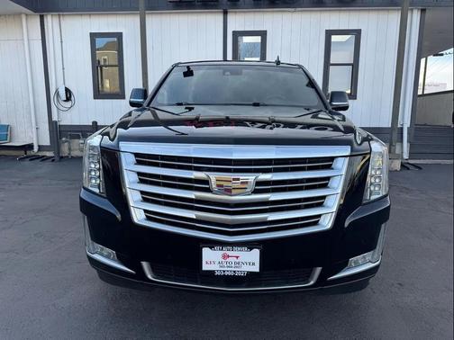 2017 Cadillac Escalade Platinum