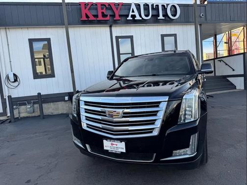 2017 Cadillac Escalade Platinum