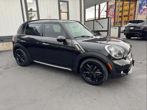 2016 MINI Countryman Cooper S ALL4