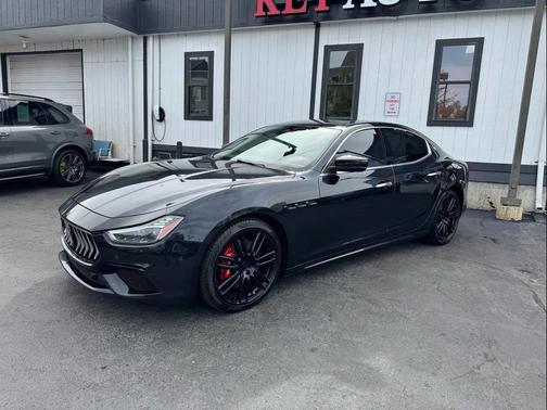 Black 2019 Maserati Ghibli S Q4 GranSport