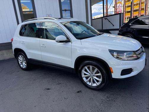 2017 Volkswagen Tiguan 2.0T Wolfsburg Edition