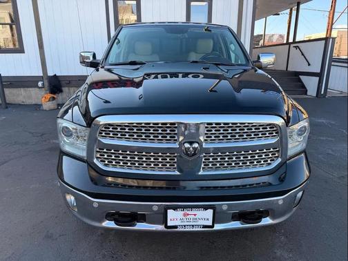 2016 RAM 1500 Laramie