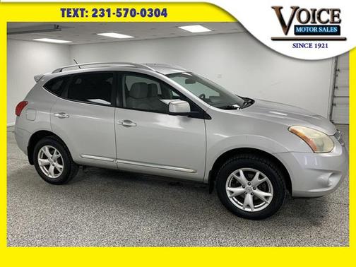 2011 Nissan Rogue SV