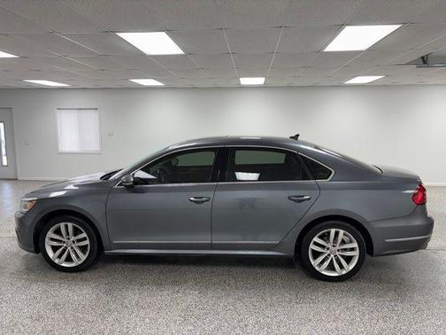 2016 Volkswagen Passat SEL Premium