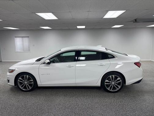 2021 Chevrolet Malibu FWD LT