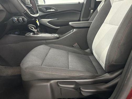 2024 Chevrolet Trax FWD 1RS