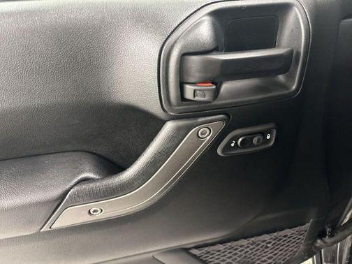 2018 Jeep Wrangler JK Willys Wheeler W