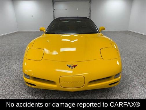 2001 Chevrolet Corvette Base