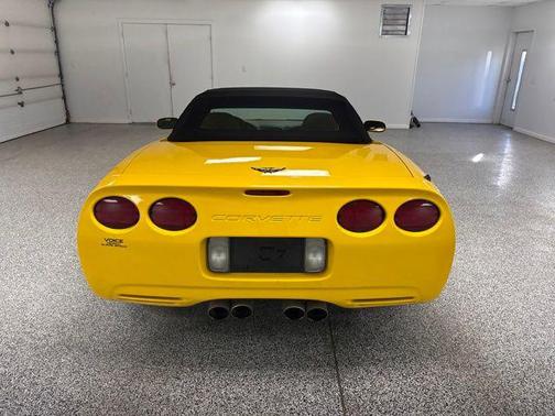 2001 Chevrolet Corvette Base