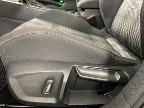 2022 Volkswagen Golf GTI 1.4T TSI