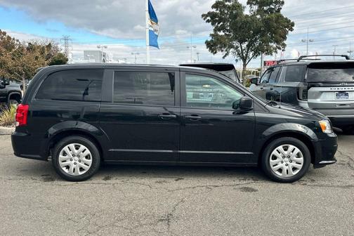 2019 Dodge Grand Caravan SE
