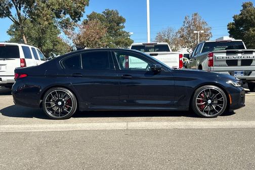 2023 BMW M550 i Xdrive