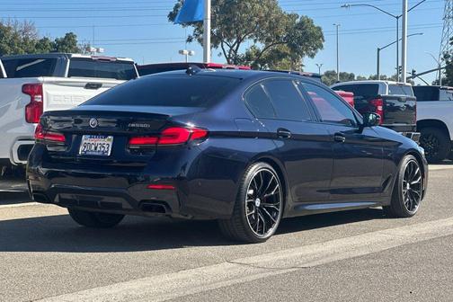 2023 BMW M550 i Xdrive