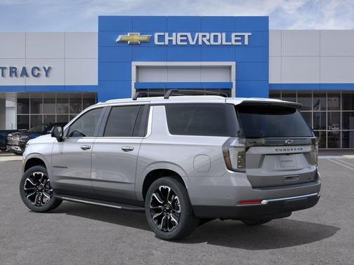 2025 Chevrolet Suburban LT