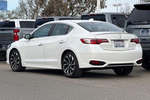 2017 Acura ILX Technology Plus Package
