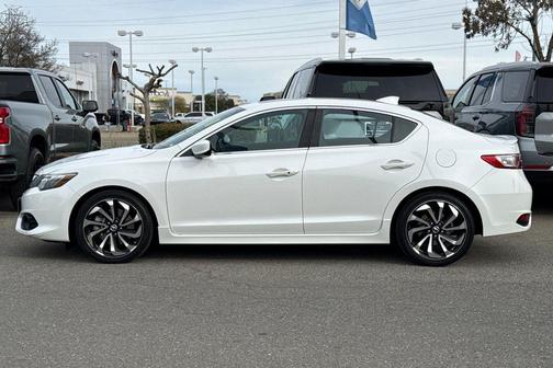 2017 Acura ILX Technology Plus Package