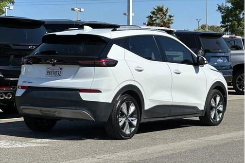2022 Chevrolet Bolt EUV FWD LT