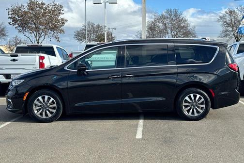2021 Chrysler Pacifica Hybrid Touring L