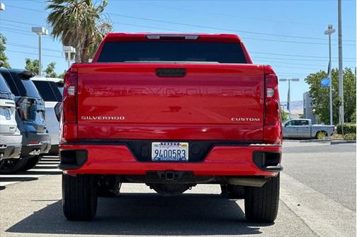 2022 Chevrolet Silverado 1500 Custom