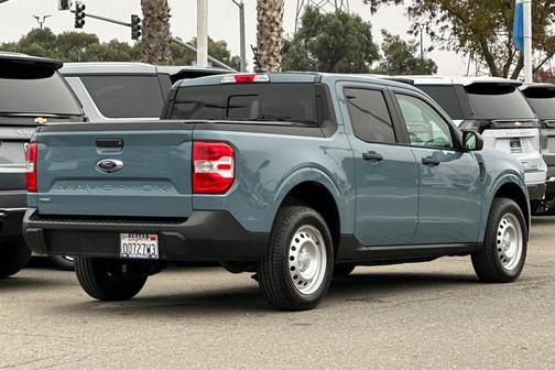 2023 Ford Maverick XL