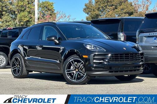 2021 Porsche Macan Base