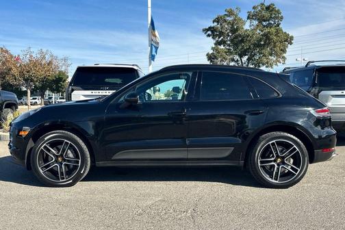 2021 Porsche Macan Base