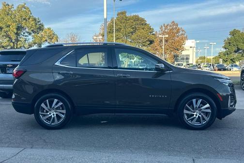 2023 Chevrolet Equinox Premier w/1LZ