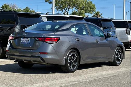 2024 Nissan Sentra SV