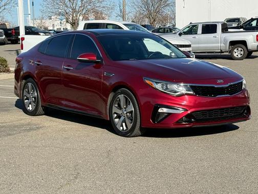 2019 Kia Optima S