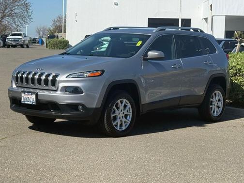 Billet Silver Metallic Clearcoat 2014 Jeep Cherokee Latitude