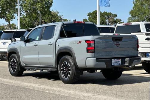 2023 Nissan Frontier PRO-X