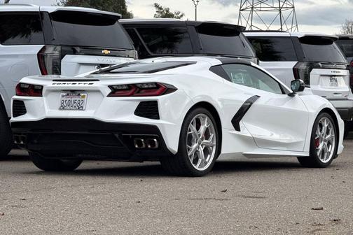 2020 Chevrolet Corvette Stingray w/2LT