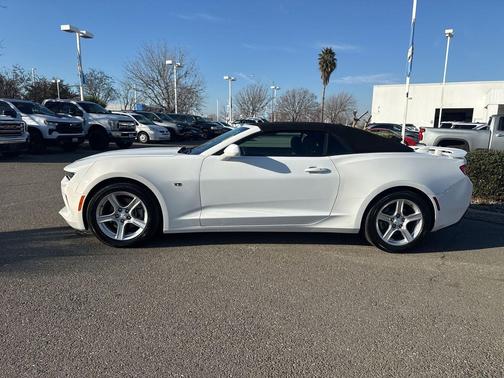2017 Chevrolet Camaro 1LT