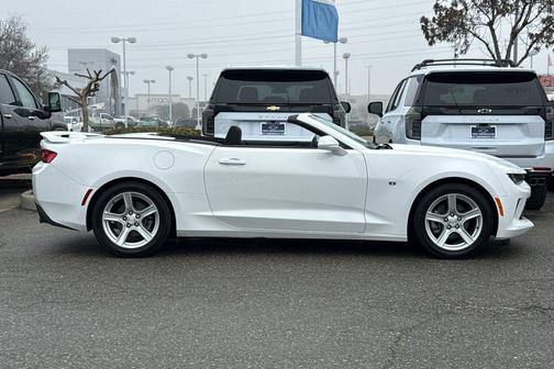 2017 Chevrolet Camaro 1LT