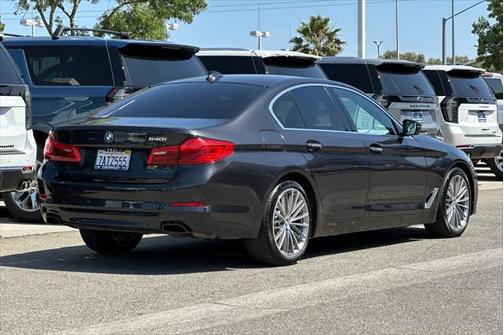 2017 BMW 540 540i