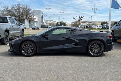2024 Chevrolet Corvette Stingray w/2LT