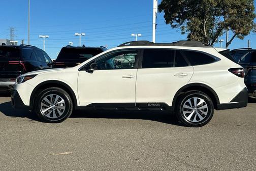 2020 Subaru Outback Base