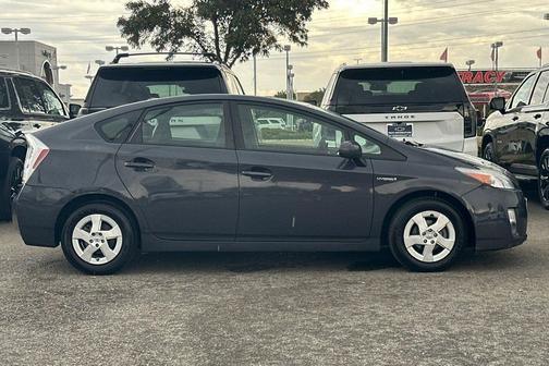 2010 Toyota Prius One