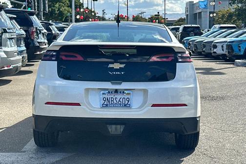 2012 Chevrolet Volt Base