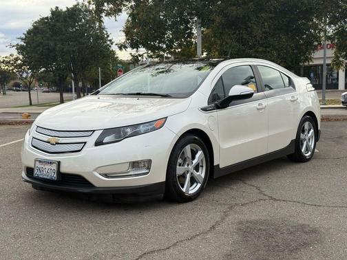 2012 Chevrolet Volt Base