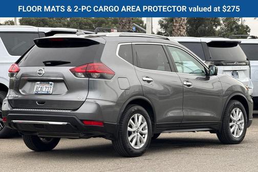 2018 Nissan Rogue SV