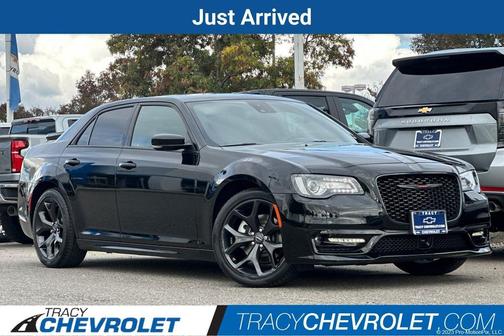 2023 Chrysler 300 S