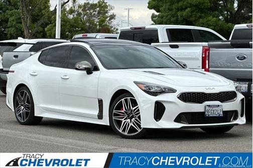 2022 Kia Stinger GT1
