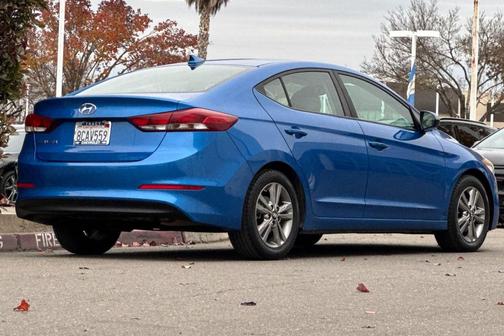 2018 Hyundai ELANTRA Value Edition