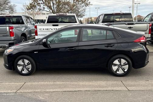 2019 Hyundai IONIQ Hybrid Blue