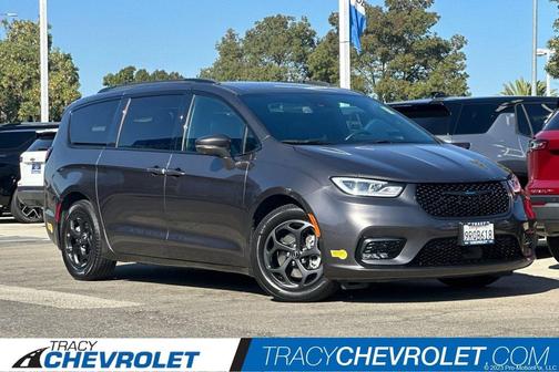2021 Chrysler Pacifica Hybrid Limited