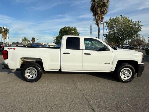 2018 Chevrolet Silverado 1500 WT
